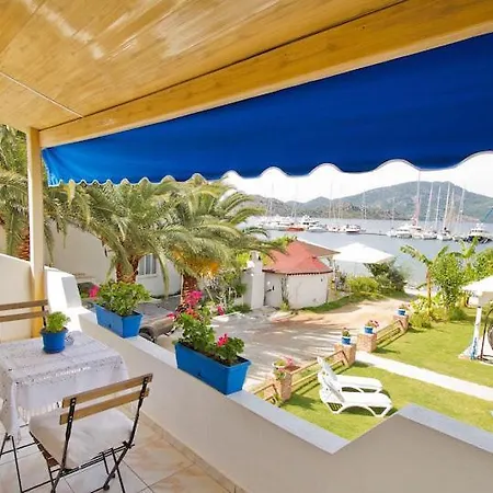 Azul Hotel Selimiye Отель *